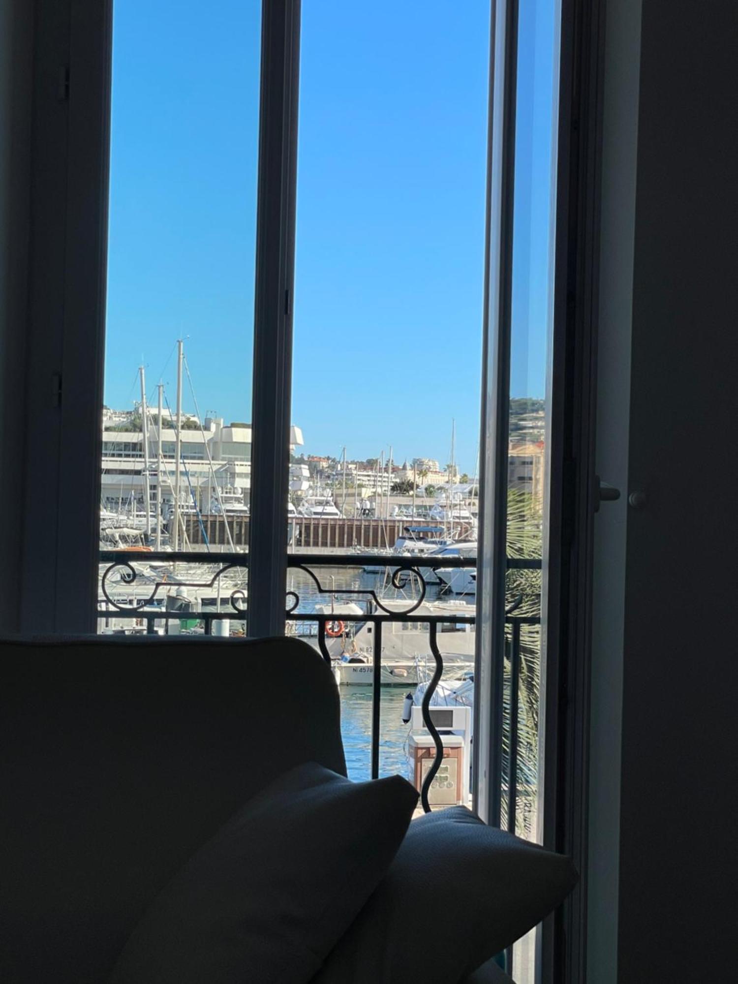 Cannes Old Port, Seafront & Seaview, Yacht Show Port المظهر الخارجي الصورة